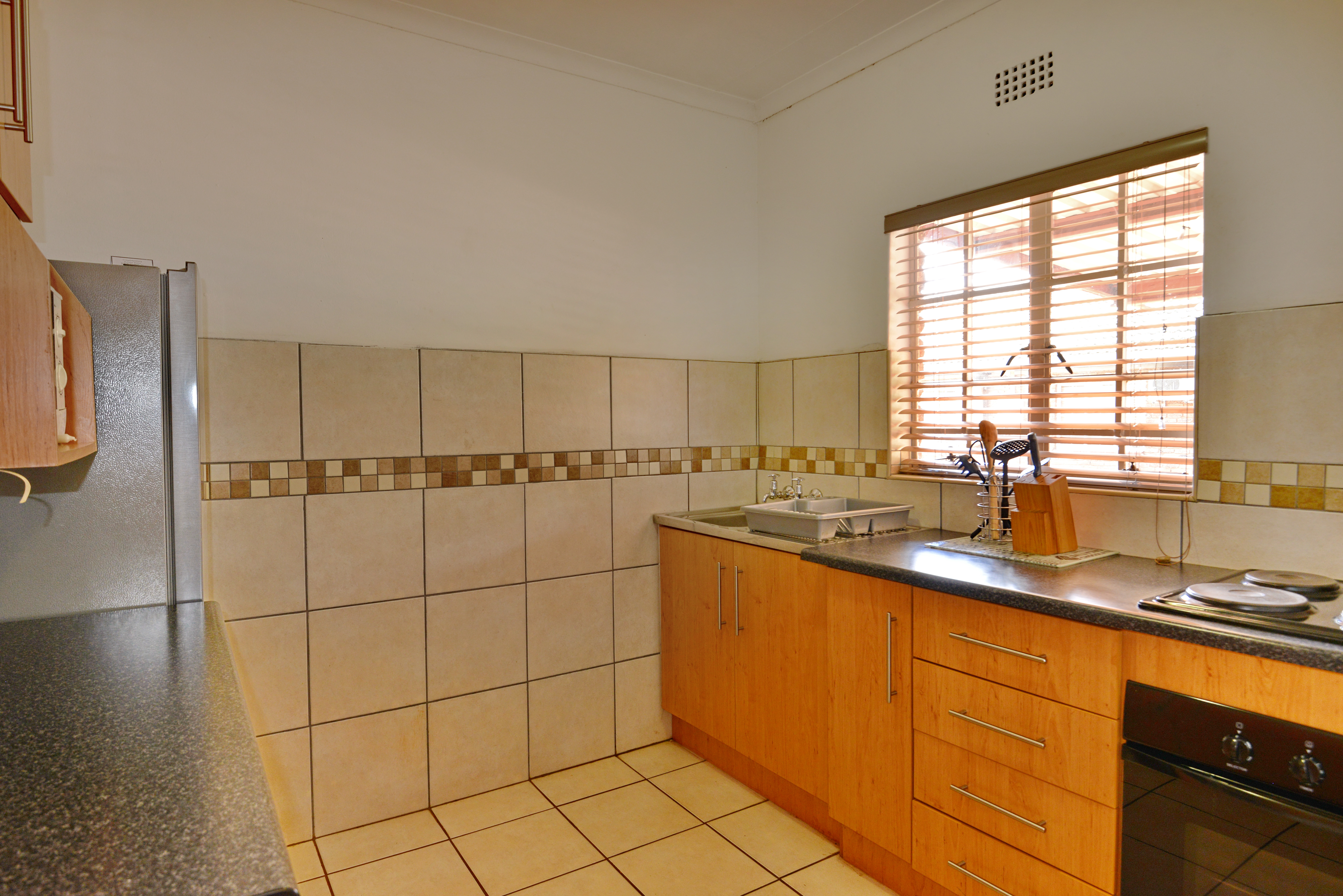 Self-catering chalet kitchen near Sun City at Sundown Country Estate