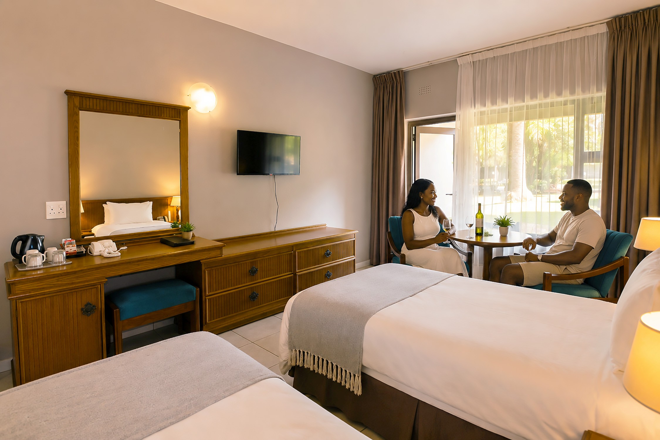 Executive Twin Room lifestyle image near Sun City at Sundown Country Estate