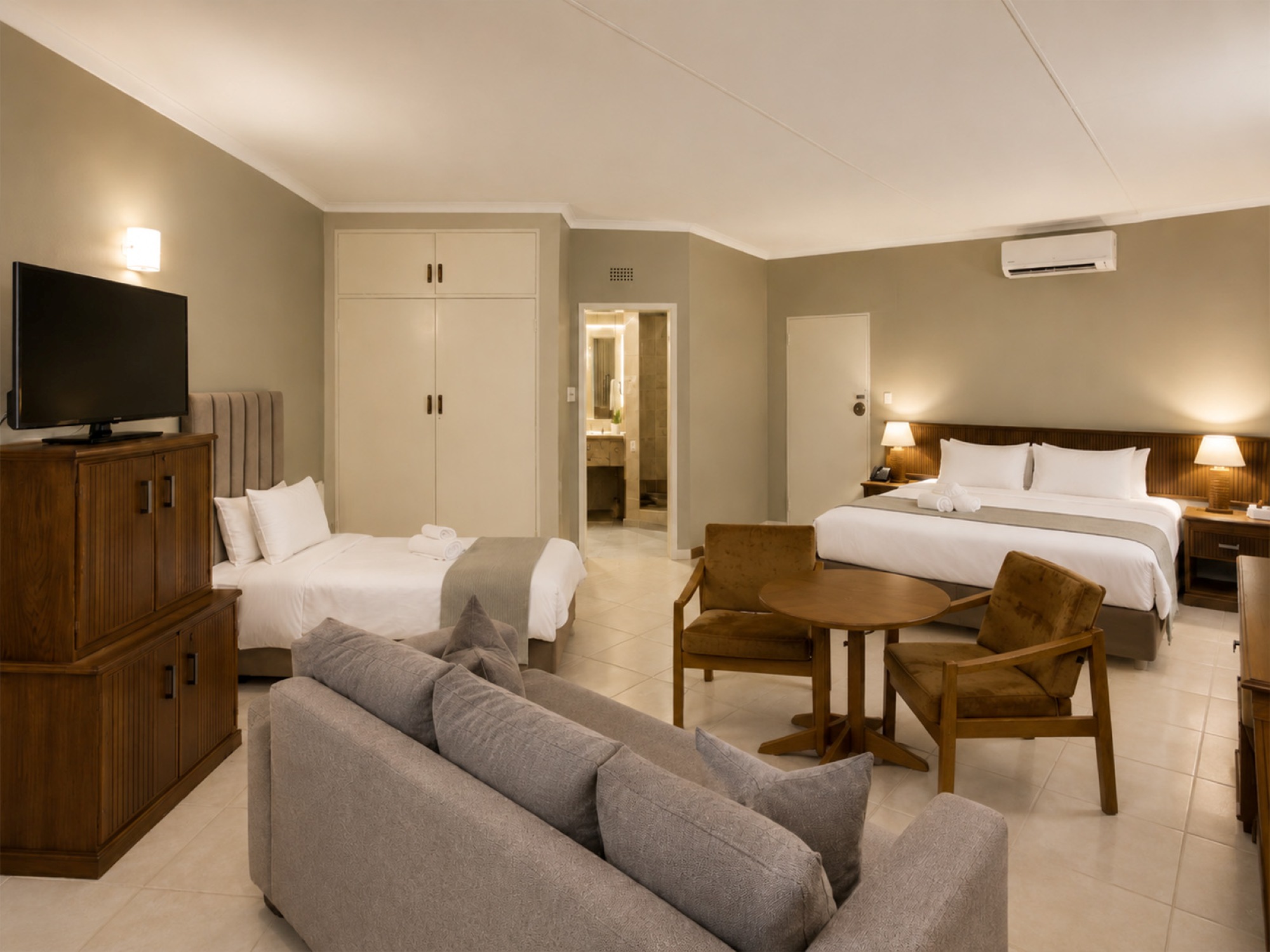 Family hotel room near Sun City sleeping up to four guests