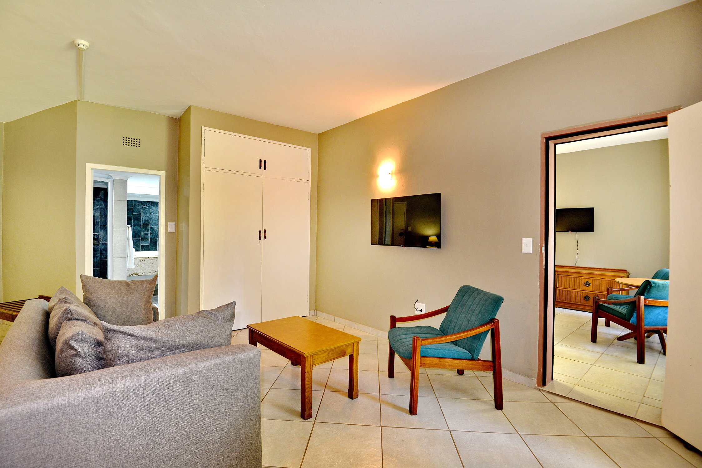 Family Suite lounge and bedroom area at Sundown Country Estate