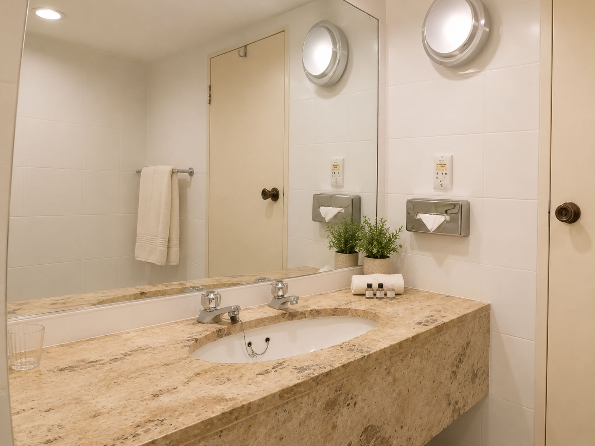 Standard Double Room vanity area at Sundown Country Estate near Sun City