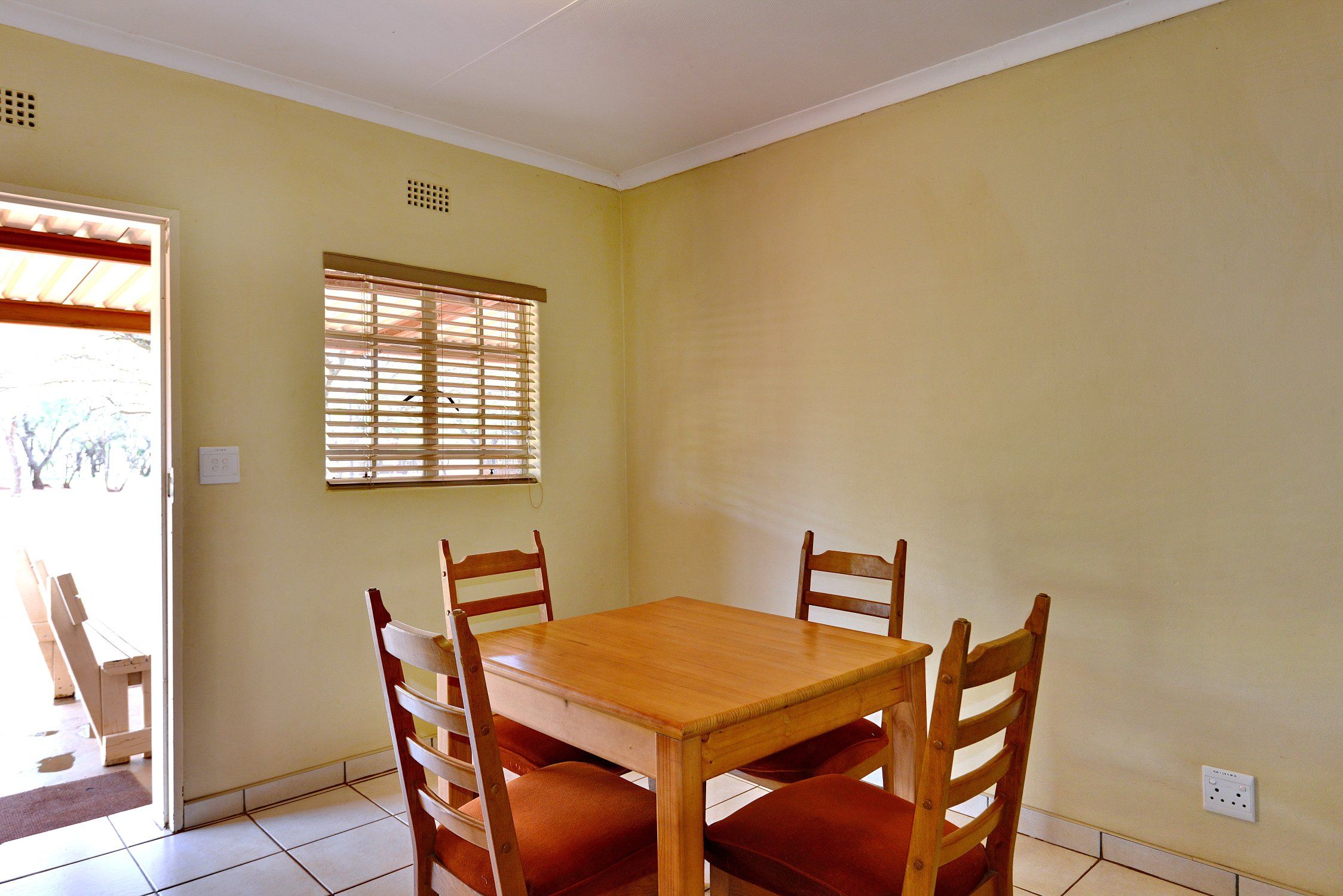 Standard One-Bedroom Chalet dining area near Sun City